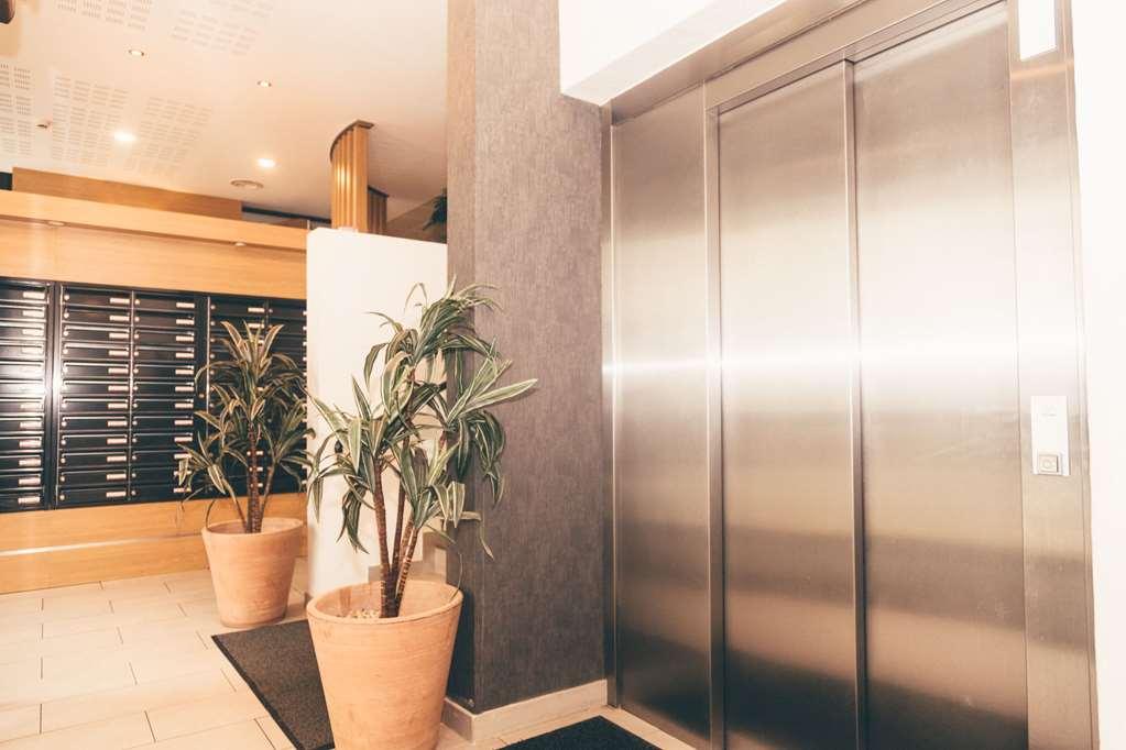Aparthotel Terres De France - Bretagne 3*
